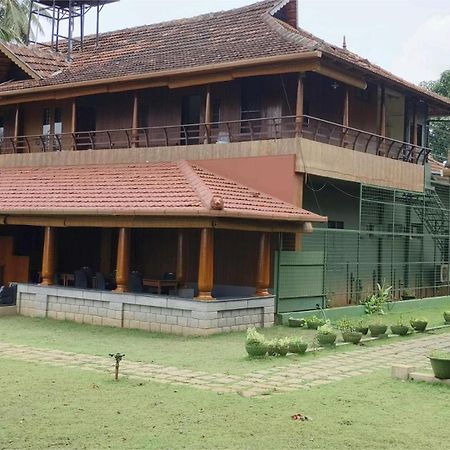 Kuttichira Heritage Home Alappuzha Εξωτερικό φωτογραφία